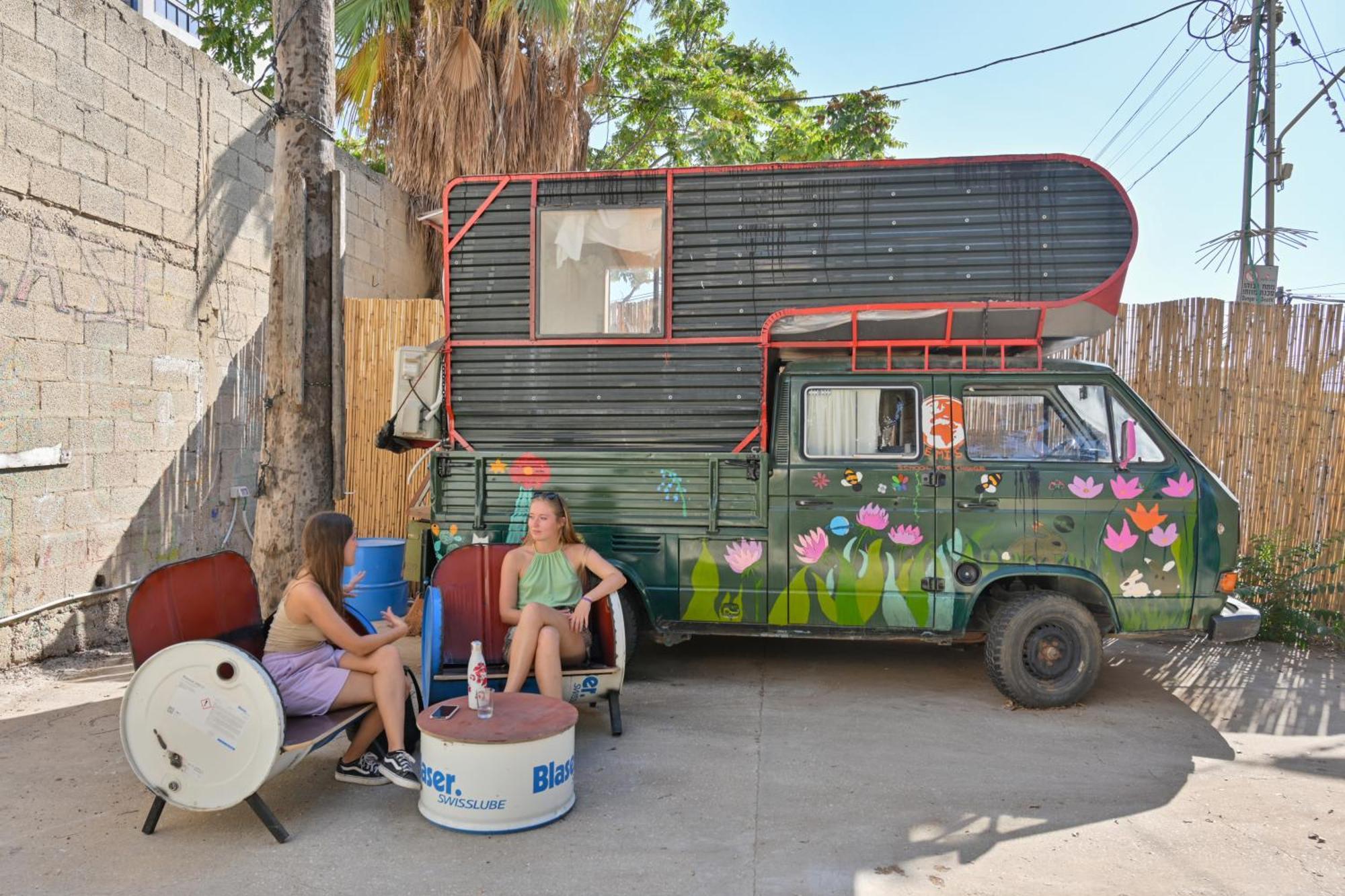 Caravan Hostel Tel Aviv By Roger Age 18-45 Exterior foto