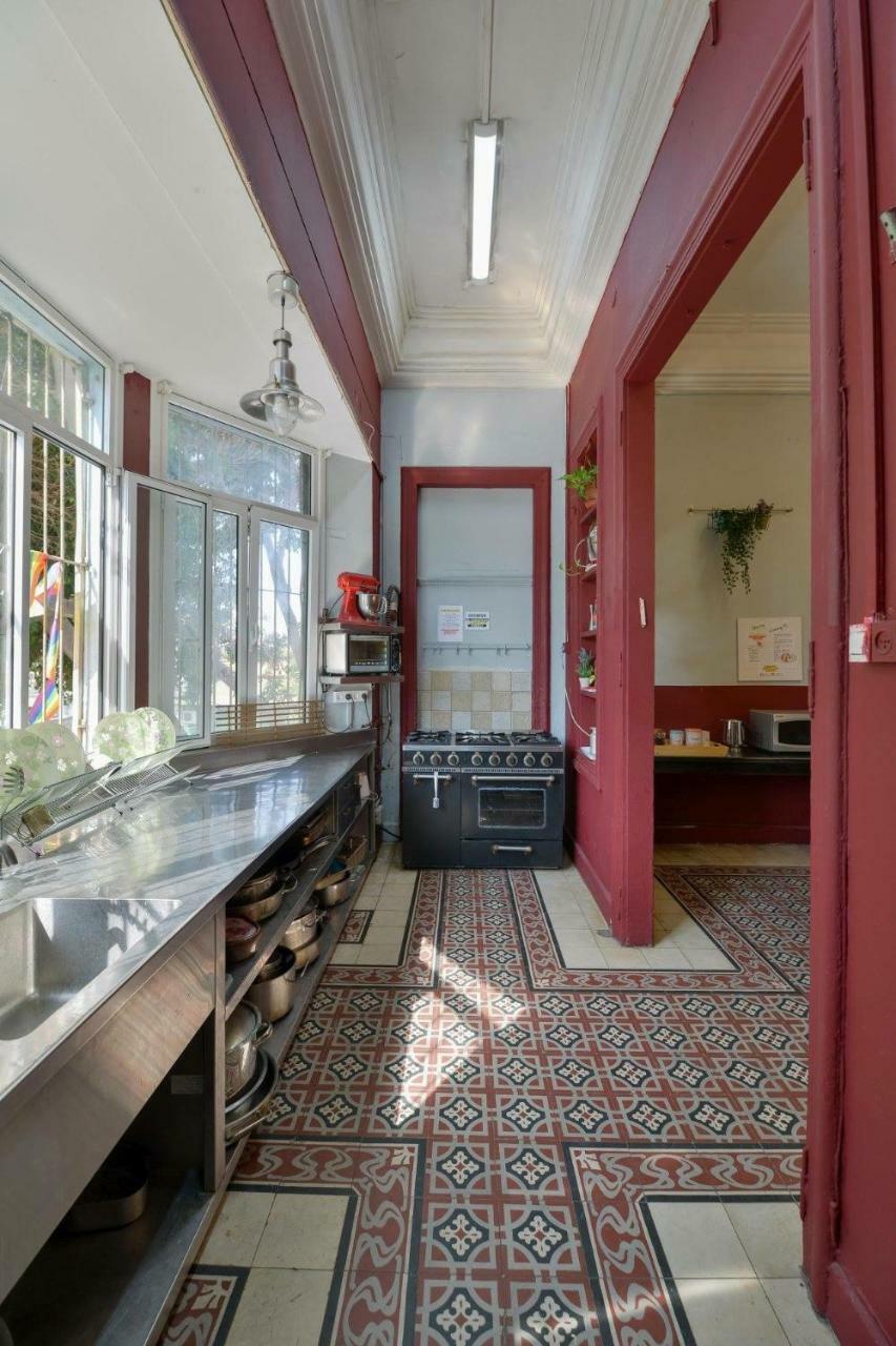 Caravan Hostel Tel Aviv By Roger Age 18-45 Exterior foto