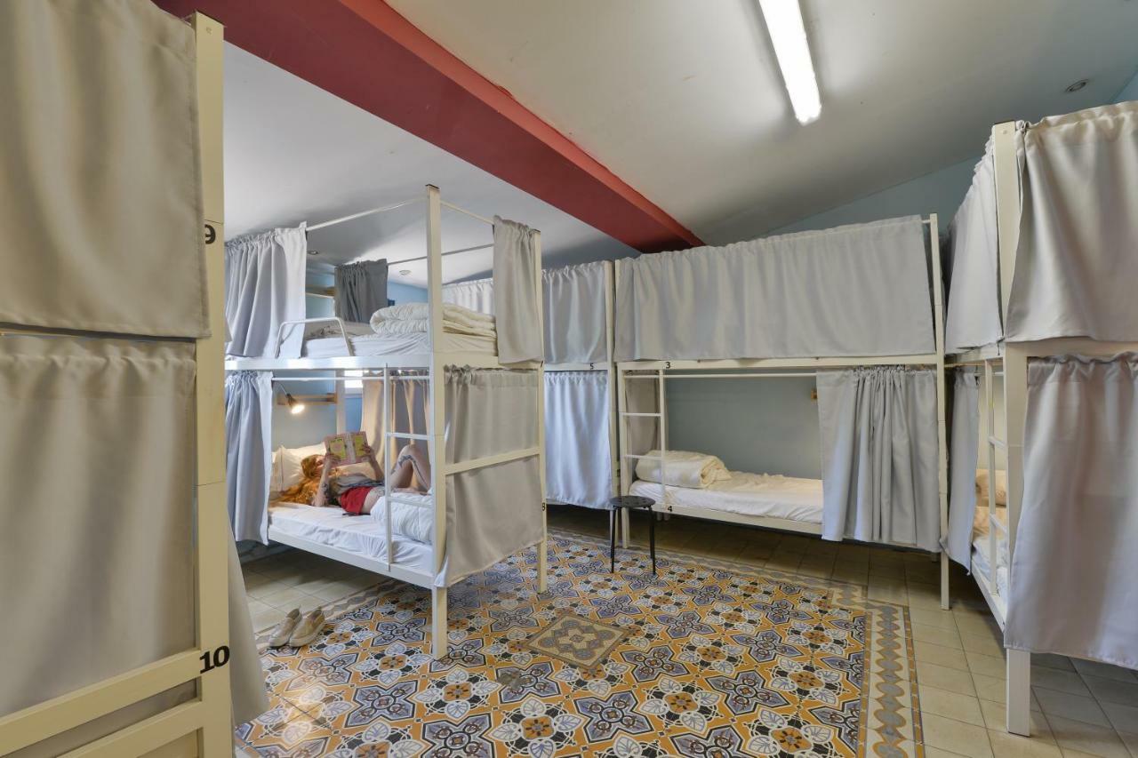Caravan Hostel Tel Aviv By Roger Age 18-45 Exterior foto
