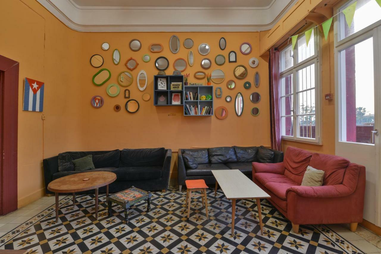 Caravan Hostel Tel Aviv By Roger Age 18-45 Exterior foto
